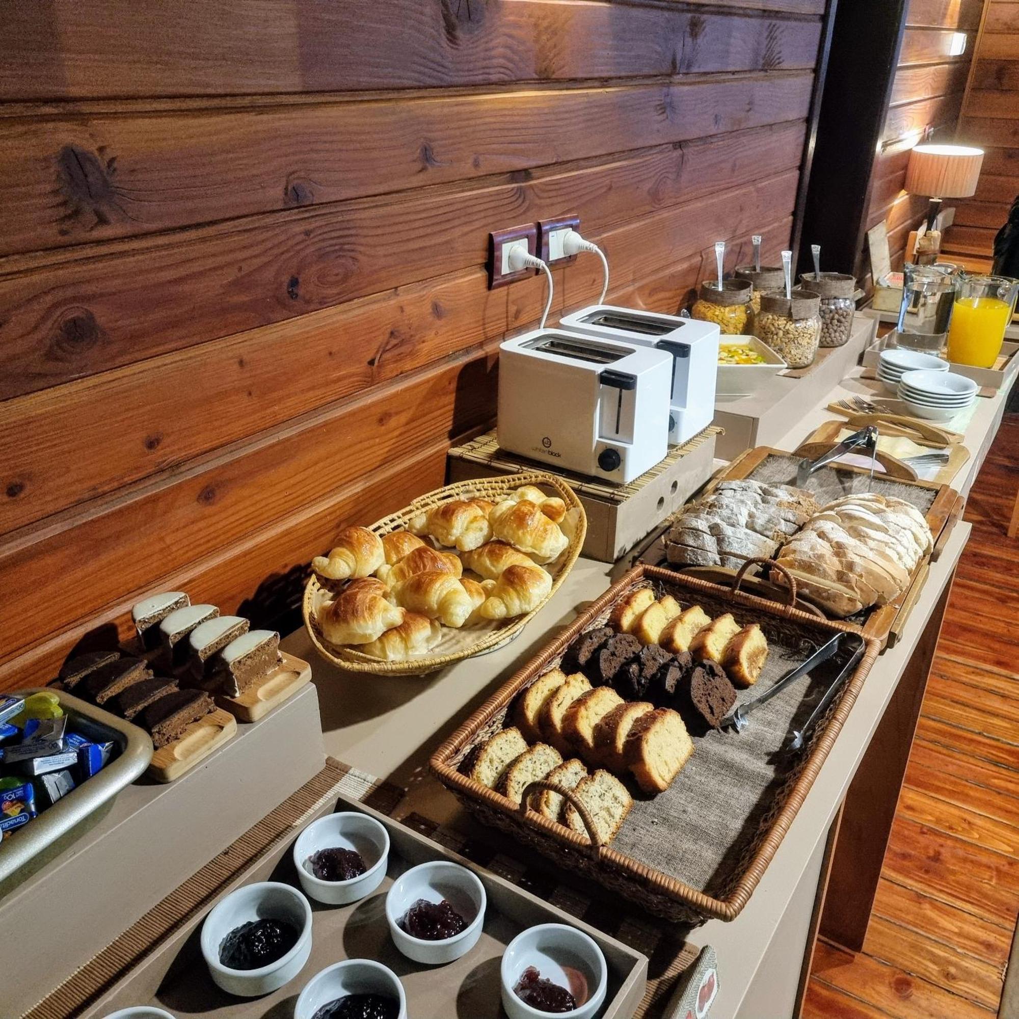 Altos Pioneros&spa Villa La Angostura
